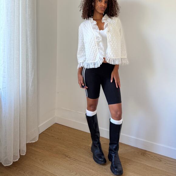 Vintage French Cotton Quilted Lace Ruffle Jacket with Snap Front (S) - Picture 5 of 9